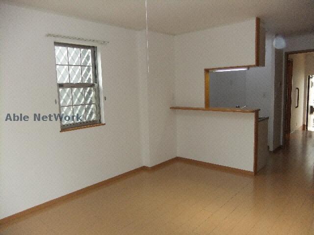 物件内観写真3　(同型モデル)