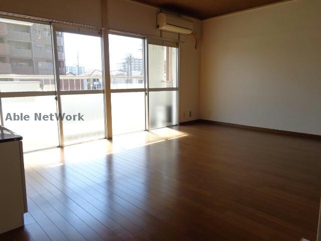 物件内観写真5　(反転タイプ)