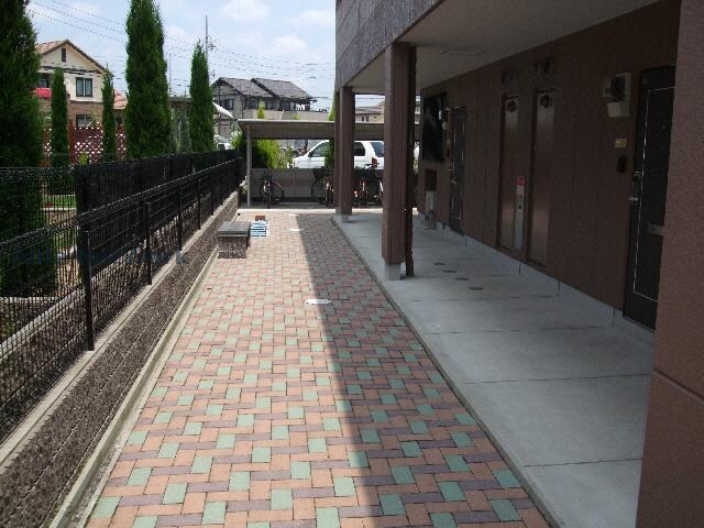 物件外観写真4　(ｴﾝﾄﾗﾝｽ)