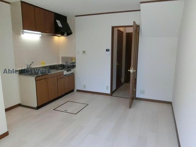 物件内観写真4　(同型モデル)