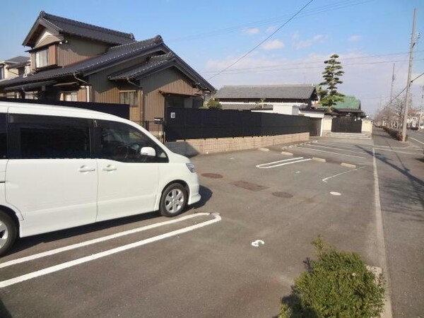 駐車場(駐車場)