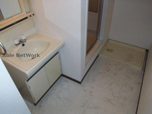 物件内観写真10　(洗面所)