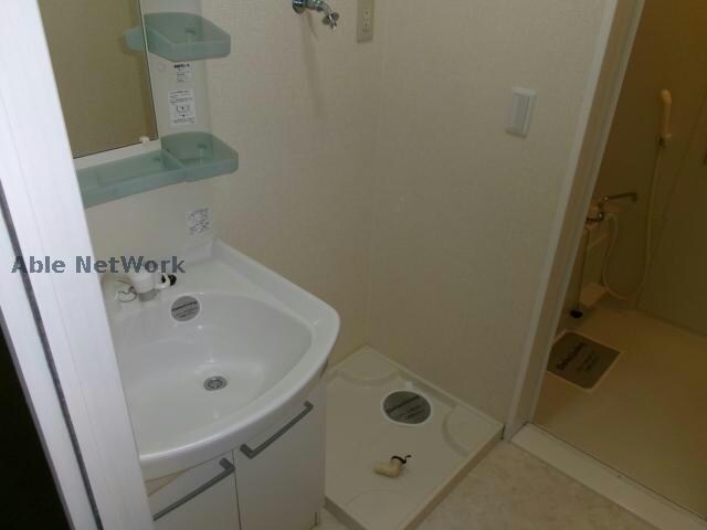 物件内観写真18　(洗濯機置き場)