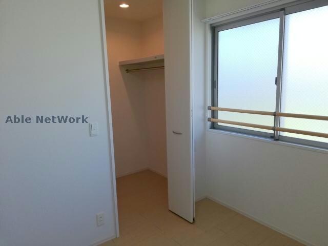 物件内観写真12　(洋室6帖／同型モデル)