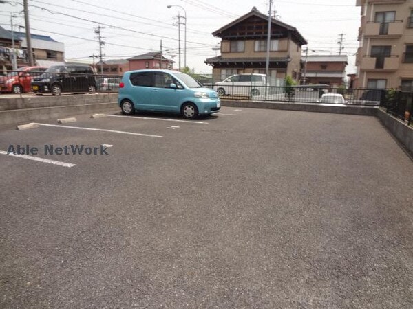 駐車場(駐車場)