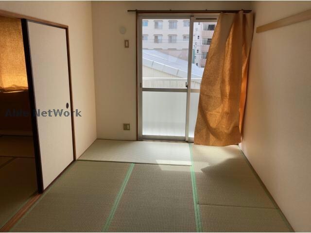 物件内観写真9　(同型モデル)