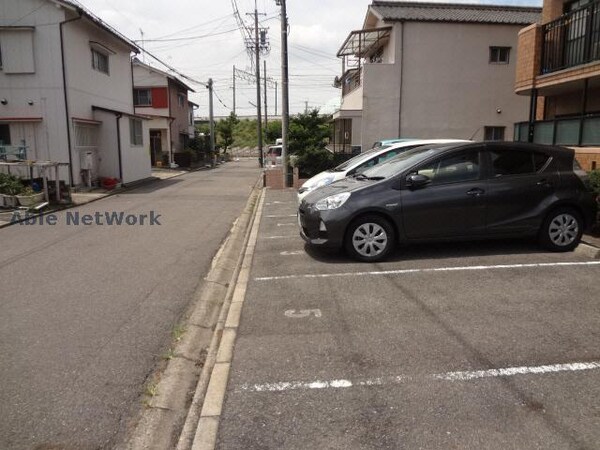 駐車場(駐車場)