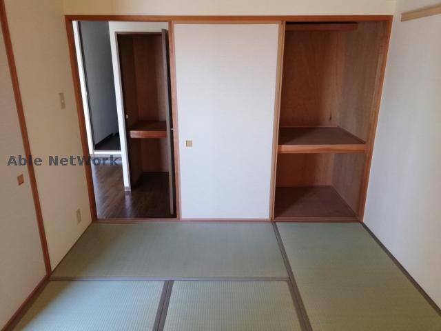 物件内観写真16　(同型モデル)