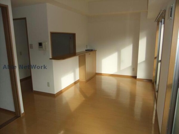 リビングダイニング(同型モデル)