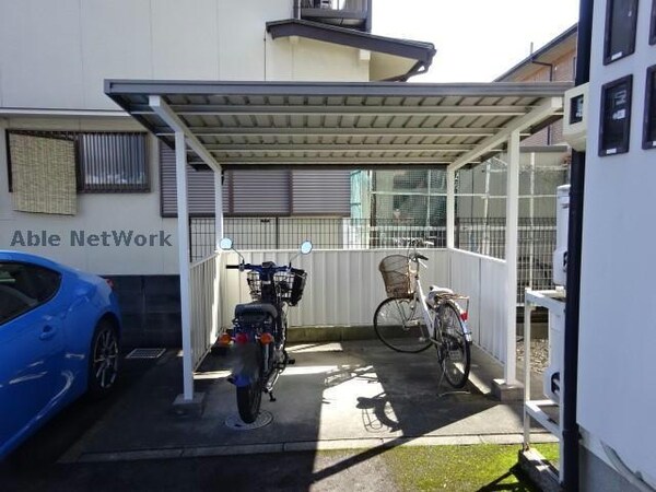 駐輪場