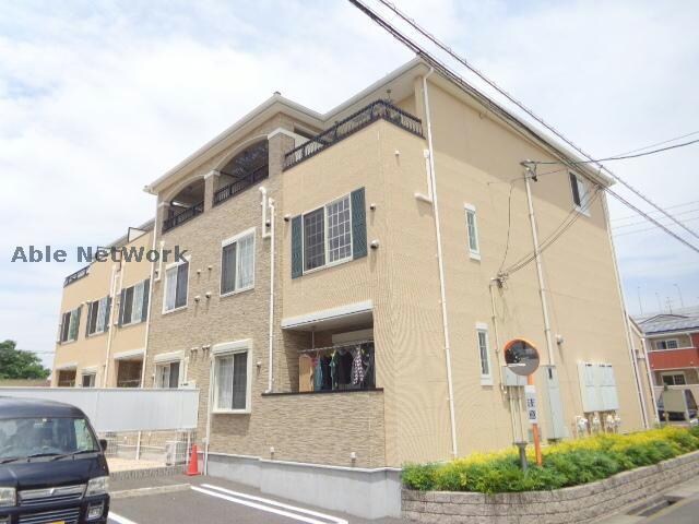 アリーヴィオの物件外観写真