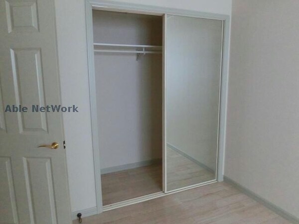 収納(同型モデル)