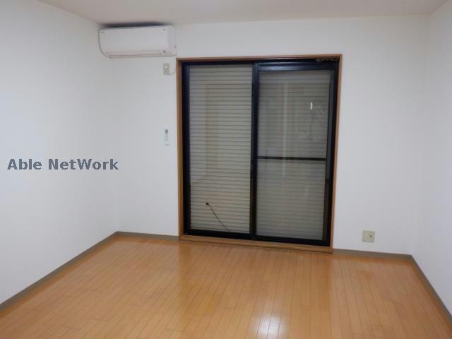 物件内観写真3　(同型モデル)