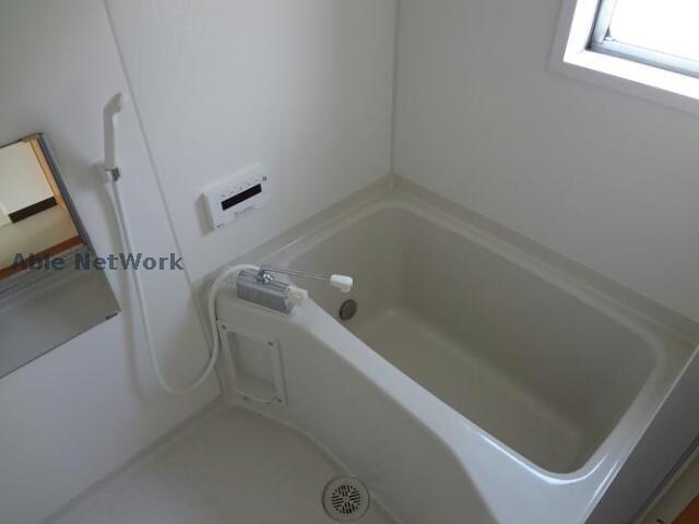 物件内観写真12　(同型モデル)