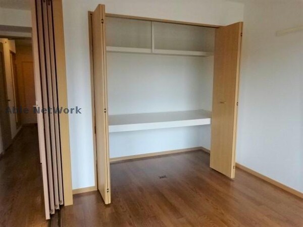収納(同型モデル)