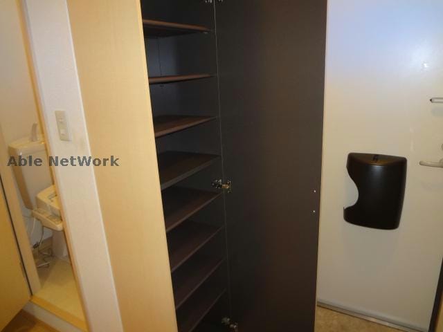 玄関回り(同型モデル)