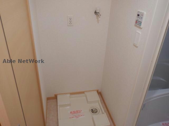 物件内観写真10　(反転タイプ)