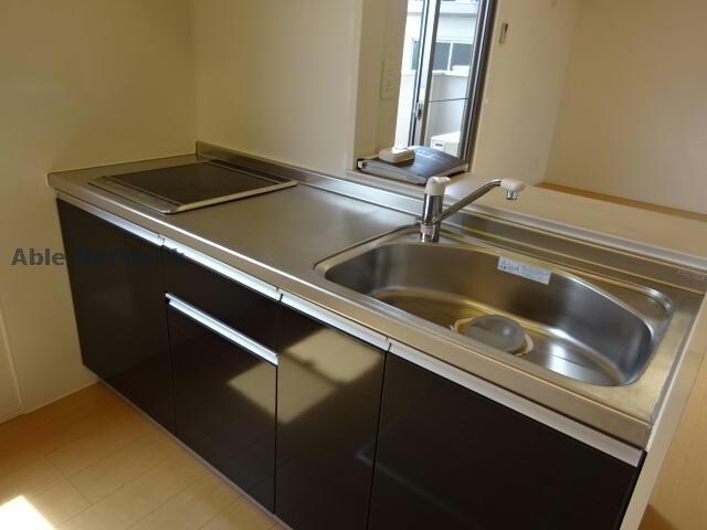 物件内観写真6　(同型モデル)