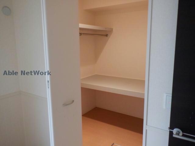 物件内観写真10　(同型モデル)