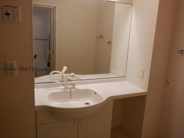 物件内観写真11　(同型モデル)