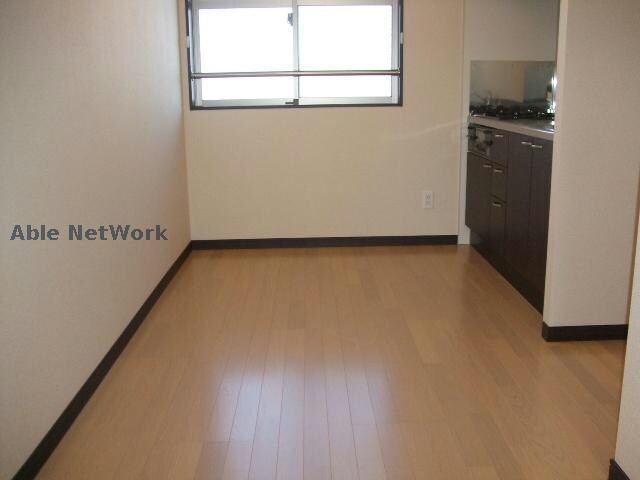 物件内観写真4　(同型モデル)