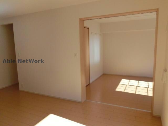 物件内観写真9　(同型モデル)