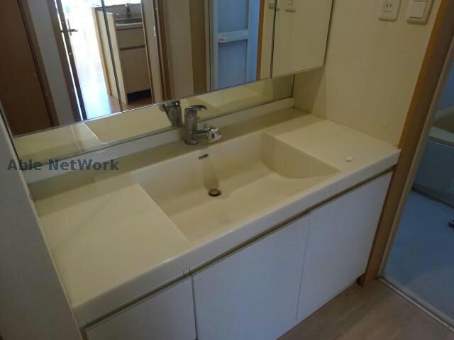 物件内観写真8　(同型モデル)