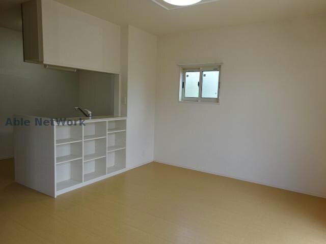 物件内観写真5　(同型モデル)