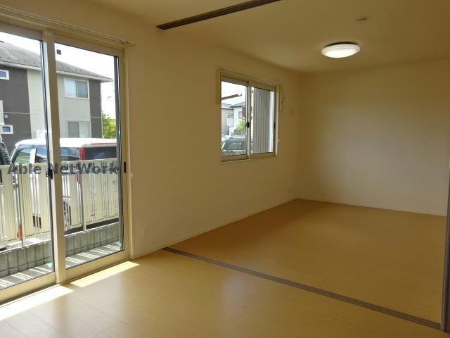 物件内観写真7　(同型モデル)