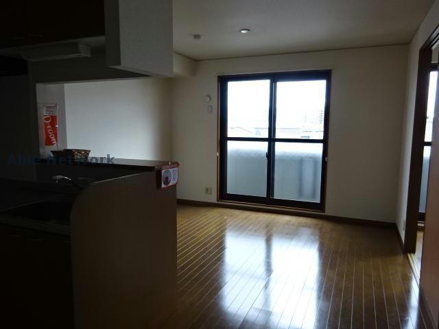 物件内観写真6　(同型モデル)