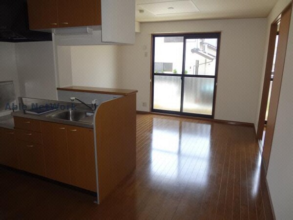 リビングダイニング