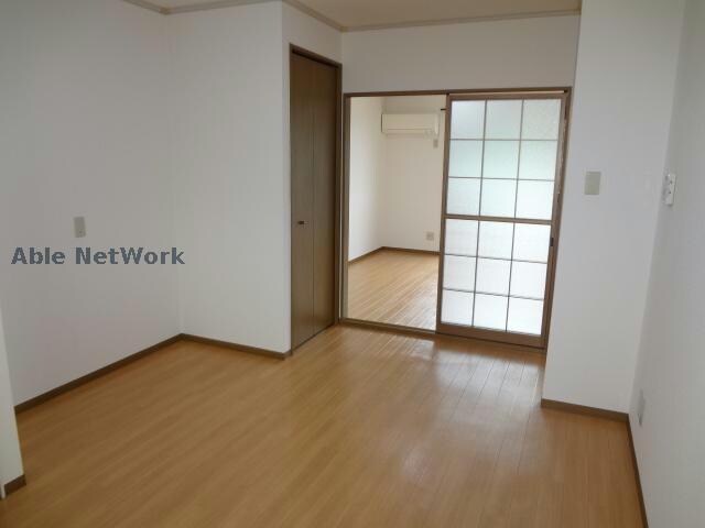 物件内観写真5　(同型モデル)