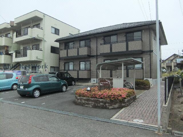 物件外観写真2　(外観)