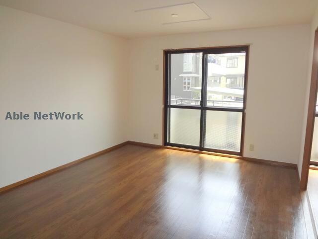 物件内観写真5　(同型モデル)