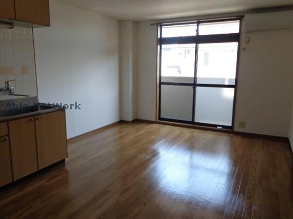 リビングダイニング