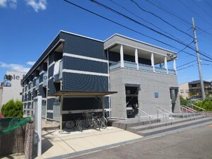 レオネクストメゾン柏井外観写真