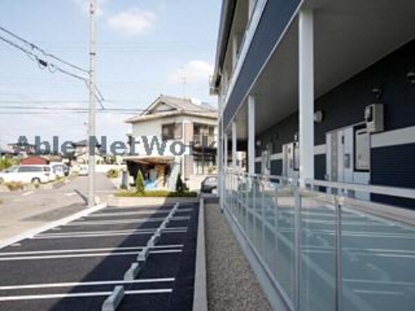 駐車場(駐車場)