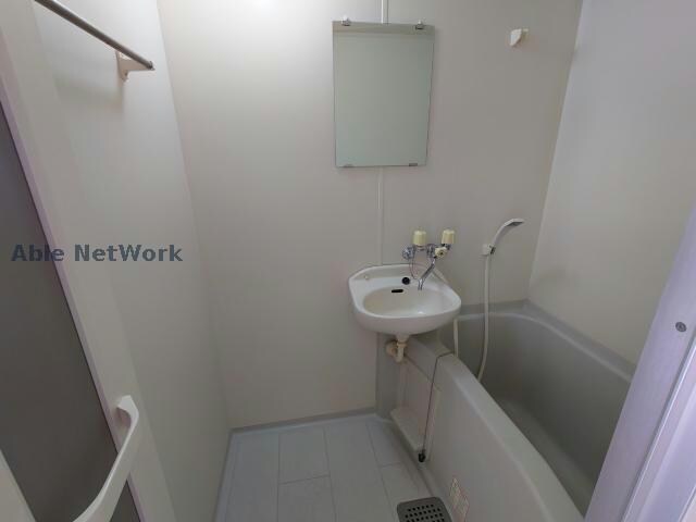 物件内観写真13　(同型モデル)