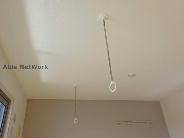 物件内観写真22　(室内物干し)