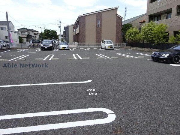 駐車場(駐車場)