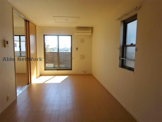 物件内観写真4　(反転タイプ　※窓はありません。)