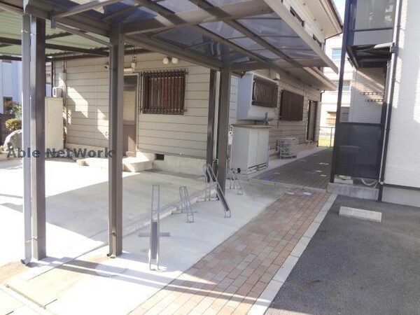 駐輪場