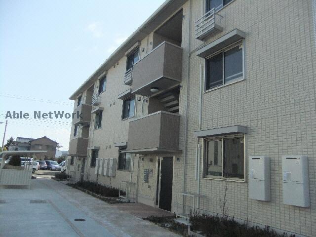 物件外観写真2　(ｴﾝﾄﾗﾝｽ)