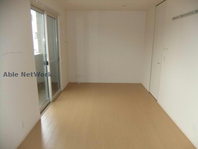 物件内観写真8　(反転タイプ)