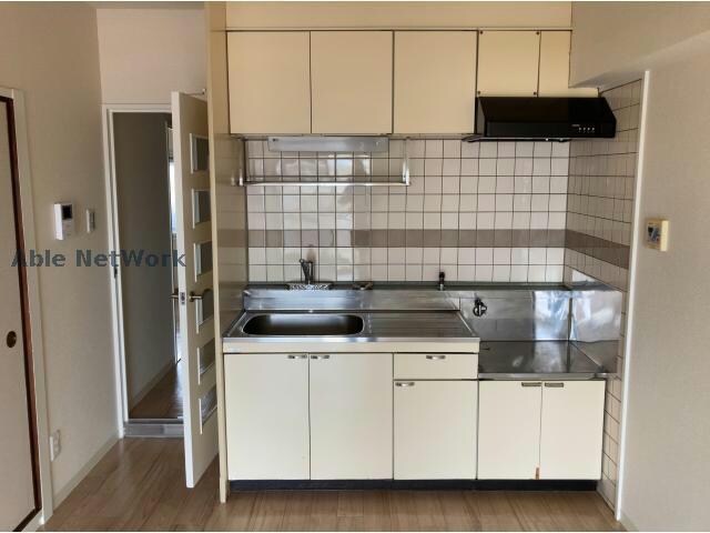 物件内観写真8　(同型モデル)