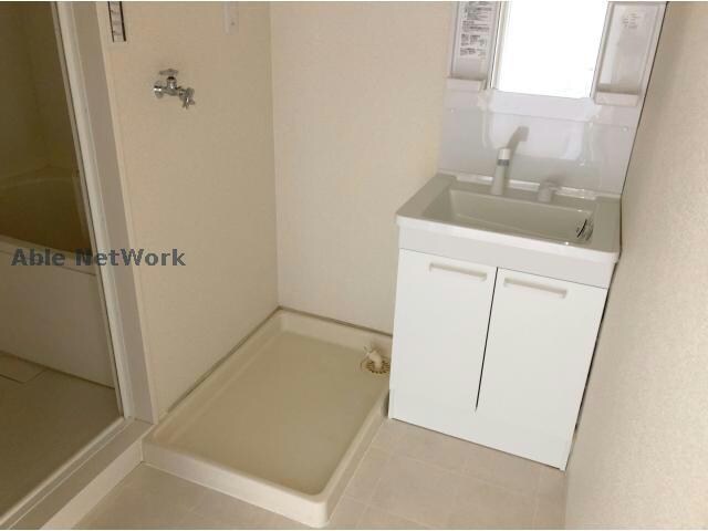 物件内観写真15　(同型モデル)