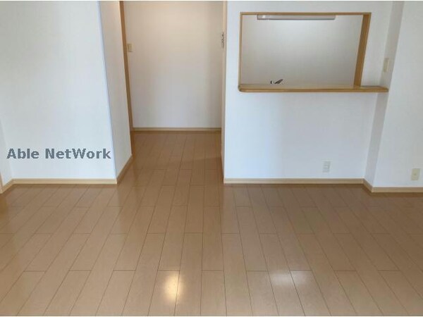 リビングダイニング