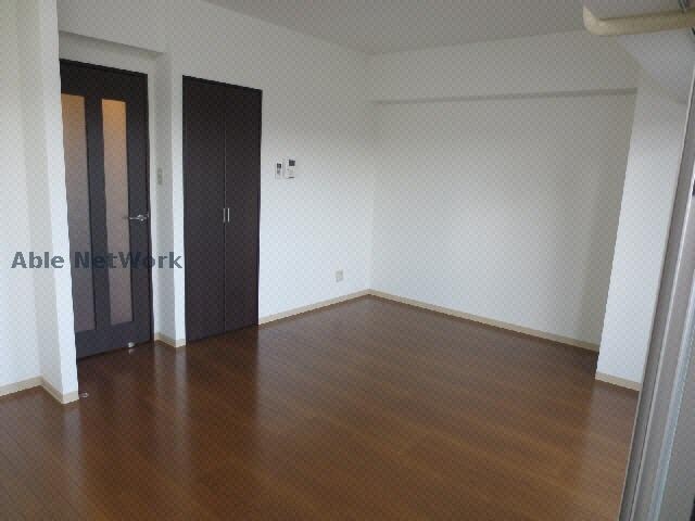 リビングダイニング