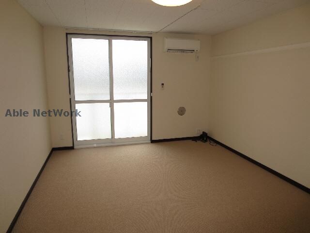 物件内観写真4　(同型モデル)