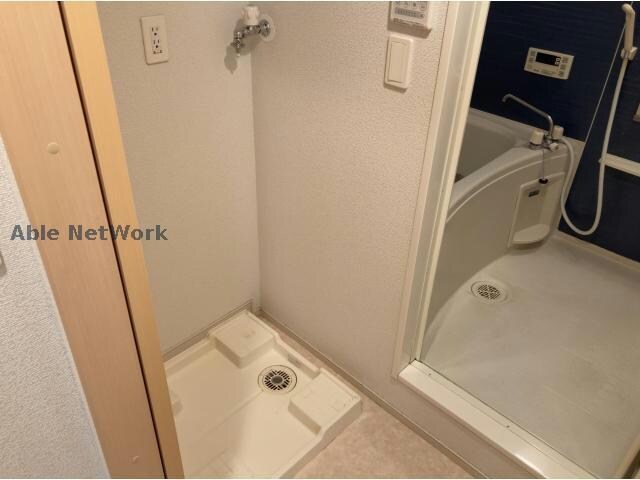 物件内観写真15　(同型モデル)